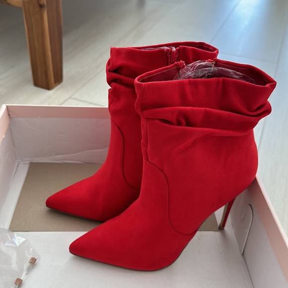 red high heel ankle boots - Picture 3 of 6